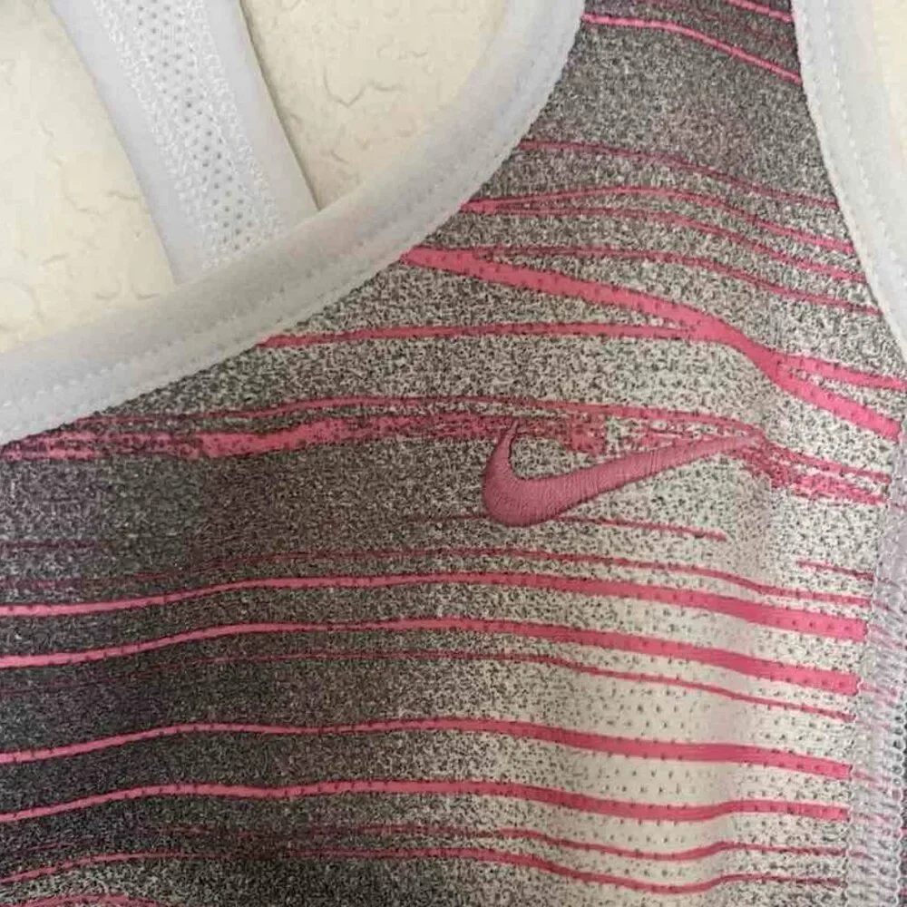 Women’s Running Dri Fit Nike Racerback Tank Top Size L